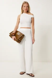 Happiness İstanbul Women's White Textured Summer Blouse Trousers Set
