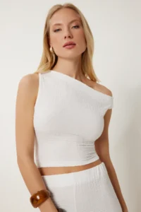 Happiness İstanbul Women's White Textured Summer Blouse Trousers Set - Image 3