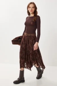 Lovelyİstanbul Velvet Patterned Asymmetric Tulle Skirt  BROWN - Image 2