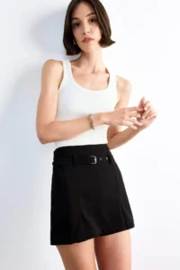 DeFacto Fitted Belt Detailed Shorts Skirt - Image 3