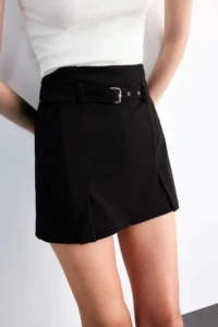 DeFacto Fitted Belt Detailed Shorts Skirt - Image 8