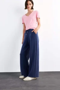 DeFacto V-neck Modal Short Sleeve T-Shirt - Image 2