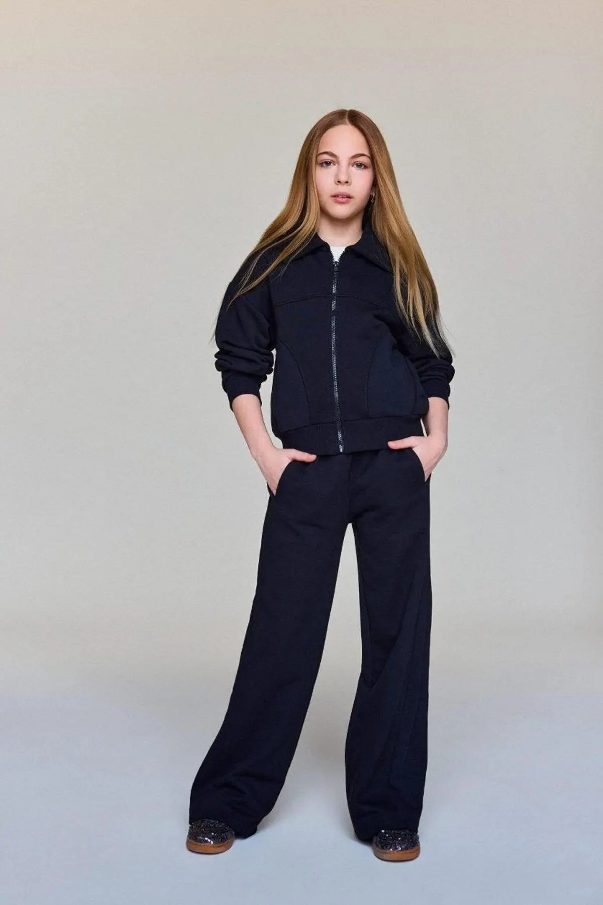 G0577A826SP-BLACK_1
