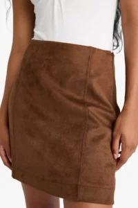 DeFacto A Cut Normal Waist Mini Suede Skirt - Image 6