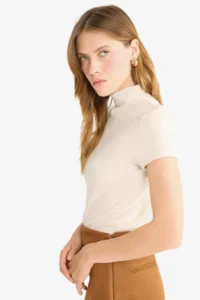 DeFacto Slim Fit Half Turtleneck Short Sleeve T-Shirt - Image 3