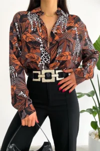 FEMELLE Women's New Season Leaf And Giraffe Pattern Wide Fit Oversize Shirt - Image 2