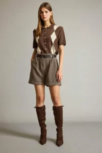 DeFacto Arched with pocket Weaving Shorts - Image 2