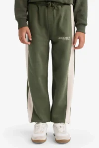 DeFacto Cargo Fit Elastic Waist Printed Sweatpants Boy - Image 3