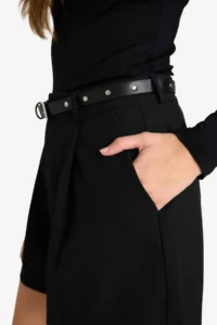 DeFacto Regular Waist Arched Shorts - Image 5