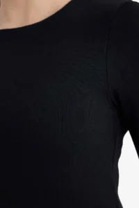 DeFacto Slim Fit Crew Neck Basic Plain Modal Long Sleeve T-Shirt - Image 4
