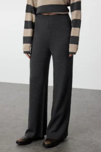 TRENDYOLMiLLA Stone Wide Pattern Striped Knitwear Top and Bottom Set - Image 4