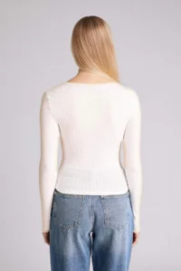 DeFacto Fitted U-Neck Long Sleeve T-Shirt - Image 5