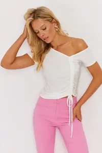 Cool & Sexy Women White Asymmetric Collar Lift Blouse - Image 2
