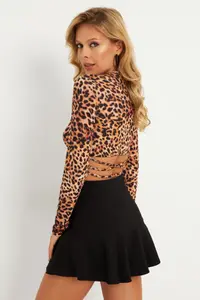 Cool & Sexy Women's Camel-Black Back Detailed Leopard Patterned Blouse - Image 2