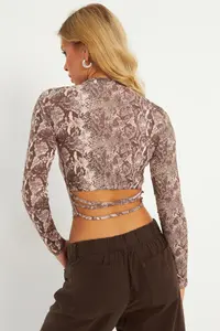 Cool & Sexy Women Stone Back Detailed Snake Patterned Blouse - Image 2
