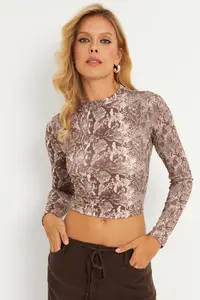 Cool & Sexy Women Stone Back Detailed Snake Patterned Blouse - Image 7