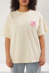Trendyol Curve Beige Oversized Fit 100% Cotton Front and Back Printed Knitting Plus Size T-Shirt - Image 3