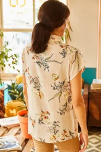 Olalook Women's Beige Floral Bat Viscose Shirt - Image 2