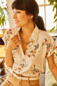 Olalook Women's Beige Floral Bat Viscose Shirt - Image 4