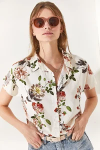Olalook Women's Ecru Floral Bat Viscose Shirt - Image 4