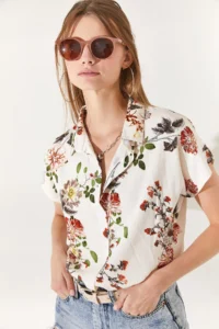 Olalook Women's Ecru Floral Bat Viscose Shirt - Image 5