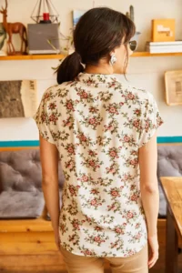 Olalook Women's Ecru Small Pastel Floral Bat Viscose Shirt - Image 2
