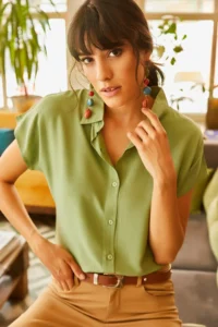 Olalook Women's Green Bat Viscose Shirt - Image 3