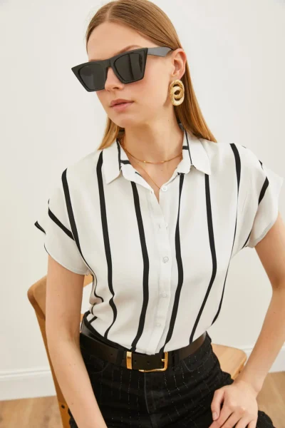 GML-19000617-WHITE-STRIPED_1
