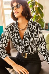 Olalook Women's Black Zebra Patterned Viscose Shirt - Image 4