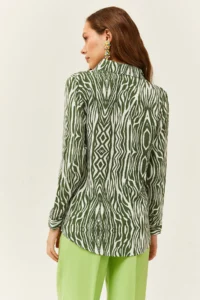 Olalook Women's Emerald Green Zebra Patterned Viscose Shirt - Image 2