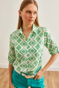 Olalook Women's Baklava Green Sleeve Folded Linen Shirt - Image 3