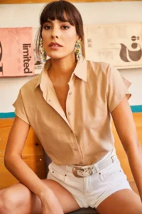 Olalook Women Stone Yarasa Linen Shirt - Image 4