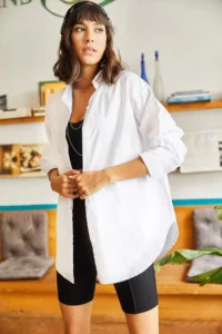 Olalook Women's White Hidden Placket Oversize Poplin Shirt - Image 3