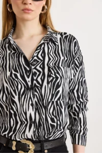 Olalook Women's Zebra Black Single Pocket Woven Viscon Shirt - Image 5