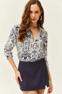 Olalook Women Ecru Navy Blue Patterned Shirt - Image 4