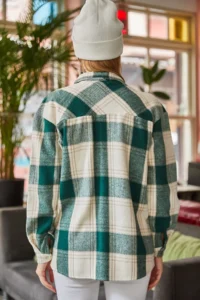 Olalook Women's Emerald Green Double Pocket Snap Closure Shirt - Image 8