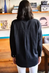 Olalook Women's Black Pocket Detailed Oversize Woven Shirt - Image 2