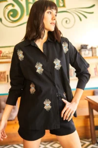 Olalook Women's Black Eye Sequin Detailed Woven Boyfriend Shirt - Image 4