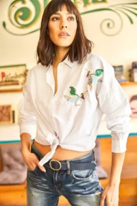 Olalook Women's White Bird Sequin Detailed Woven Boyfriend Shirt - Image 4