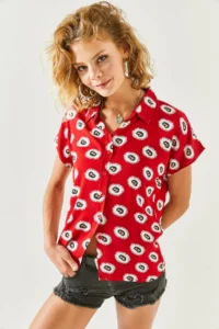 Olalook Women's Red Patterned Patterned Woven Bat Shirt - Image 3