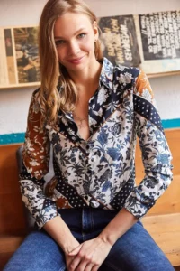 Olalook Women's White Navy Blue Patch Patterned Woven Viscose Shirt - Image 4