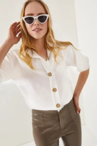 Olalook Women's White Wooden Button Three Quarter Sleeve Linen Shirt - Image 5