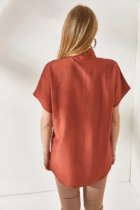 Olalook Women's Tile Bat Oversize Linen Shirt - Image 5