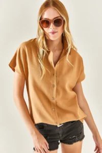 Olalook Women's Camel Bat Oversize Linen Shirt - Image 7