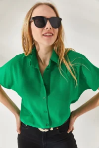 Olalook Women's Grass Green Bat Oversize Linen Shirt - Image 5