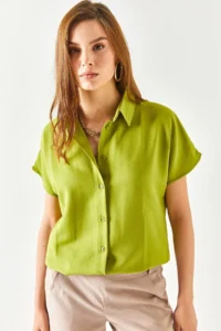 Olalook Women's Light Green Bat Oversize Linen Shirt - Image 2