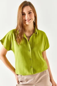 Olalook Women's Light Green Bat Oversize Linen Shirt - Image 4