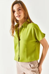 Olalook Women's Light Green Bat Oversize Linen Shirt - Image 5