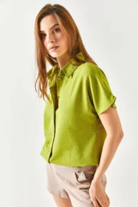 Olalook Women's Light Green Bat Oversize Linen Shirt - Image 7