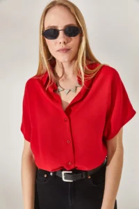 Olalook Women's Red Bat Oversize Linen Shirt - Image 2